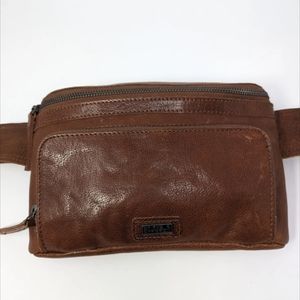 Spikes & Sparrow Leather Fanny Pack